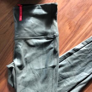 SPANX EUC Faux Leather Leggings Spanx Large